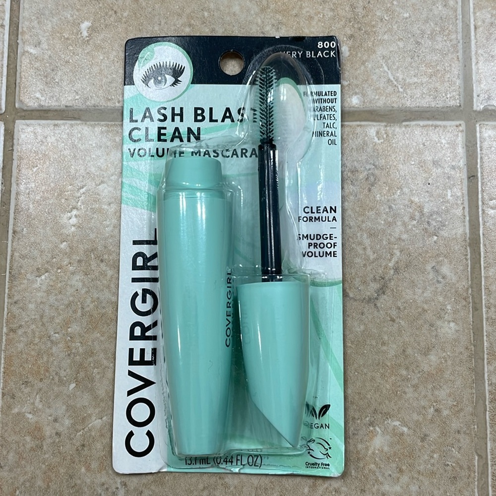 Cover girl lash blast mascara